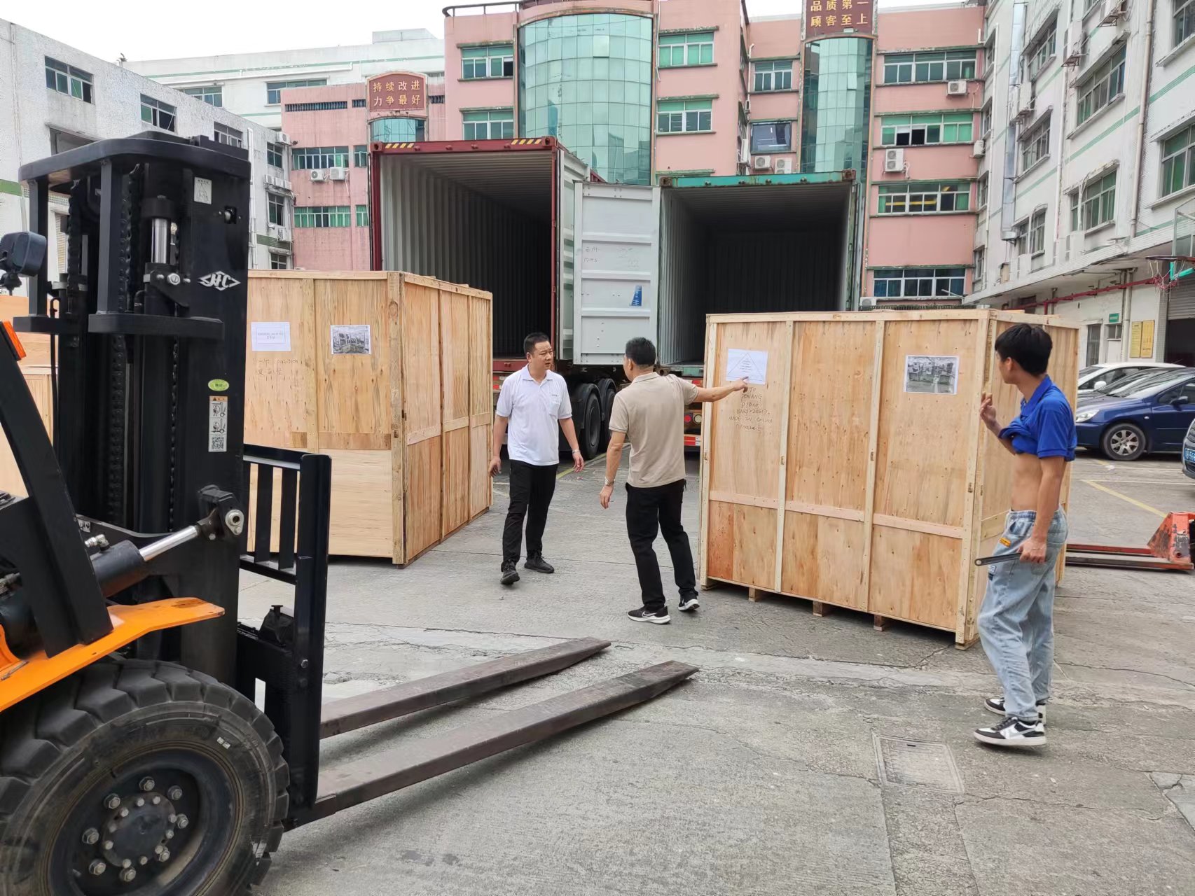 出口设备到雅加达海运一般要注意什么?